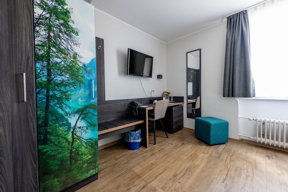 Art Hotel Aachen 25/41
