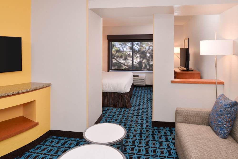Fairfield Inn By Marriott Hattiesburg 40/65