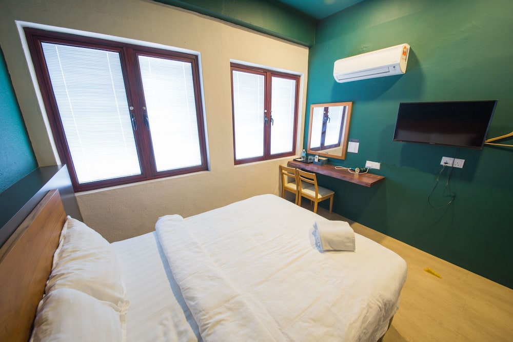 Room V @ Jalan Sultanah 25/36