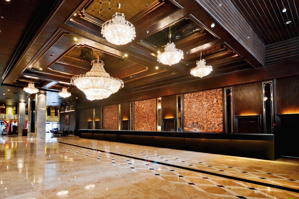 Ambassador Hotel Bangkok 7/50