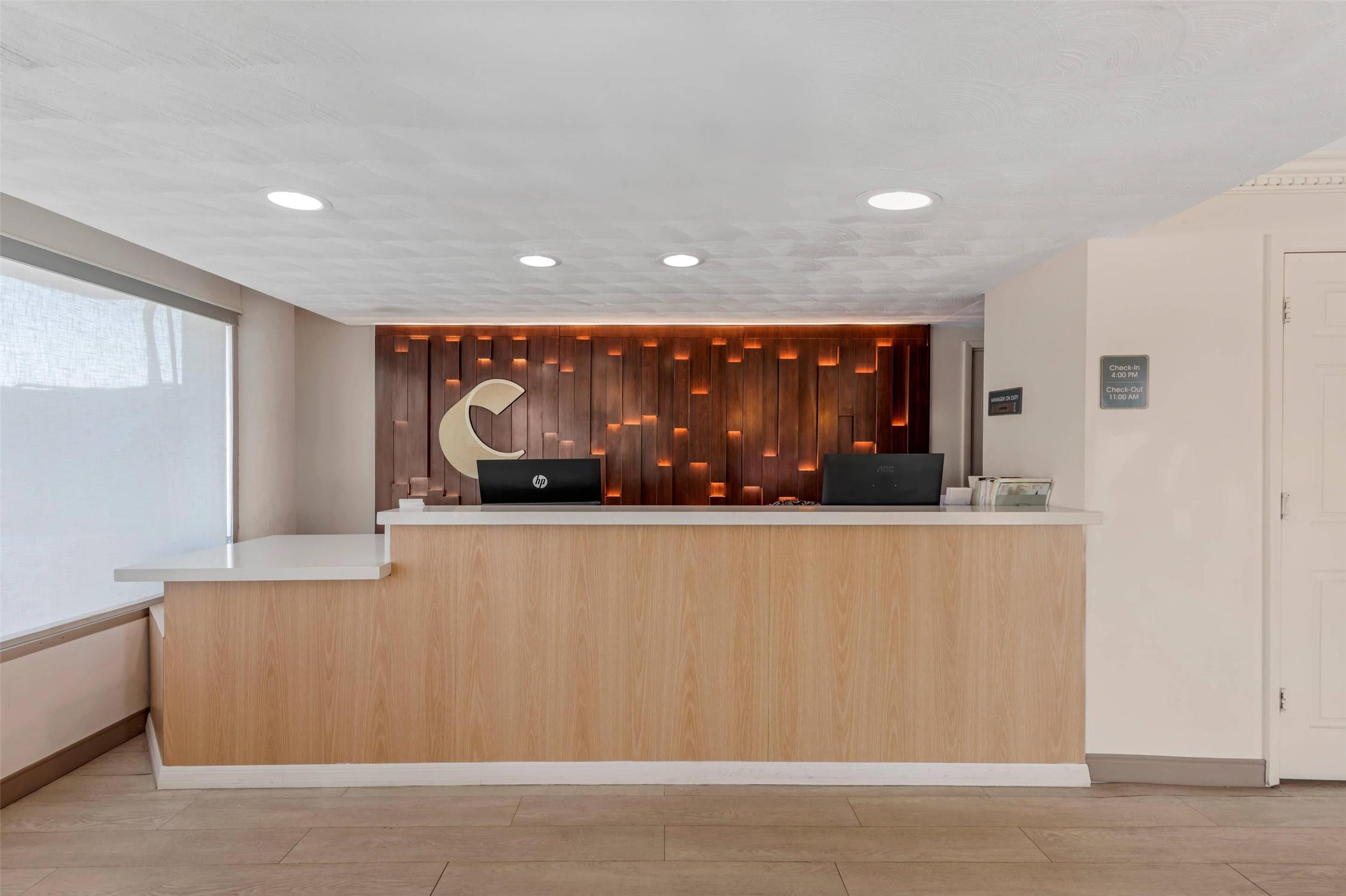 Comfort Inn & Suites Ormond Beach Oceanfront 3/25