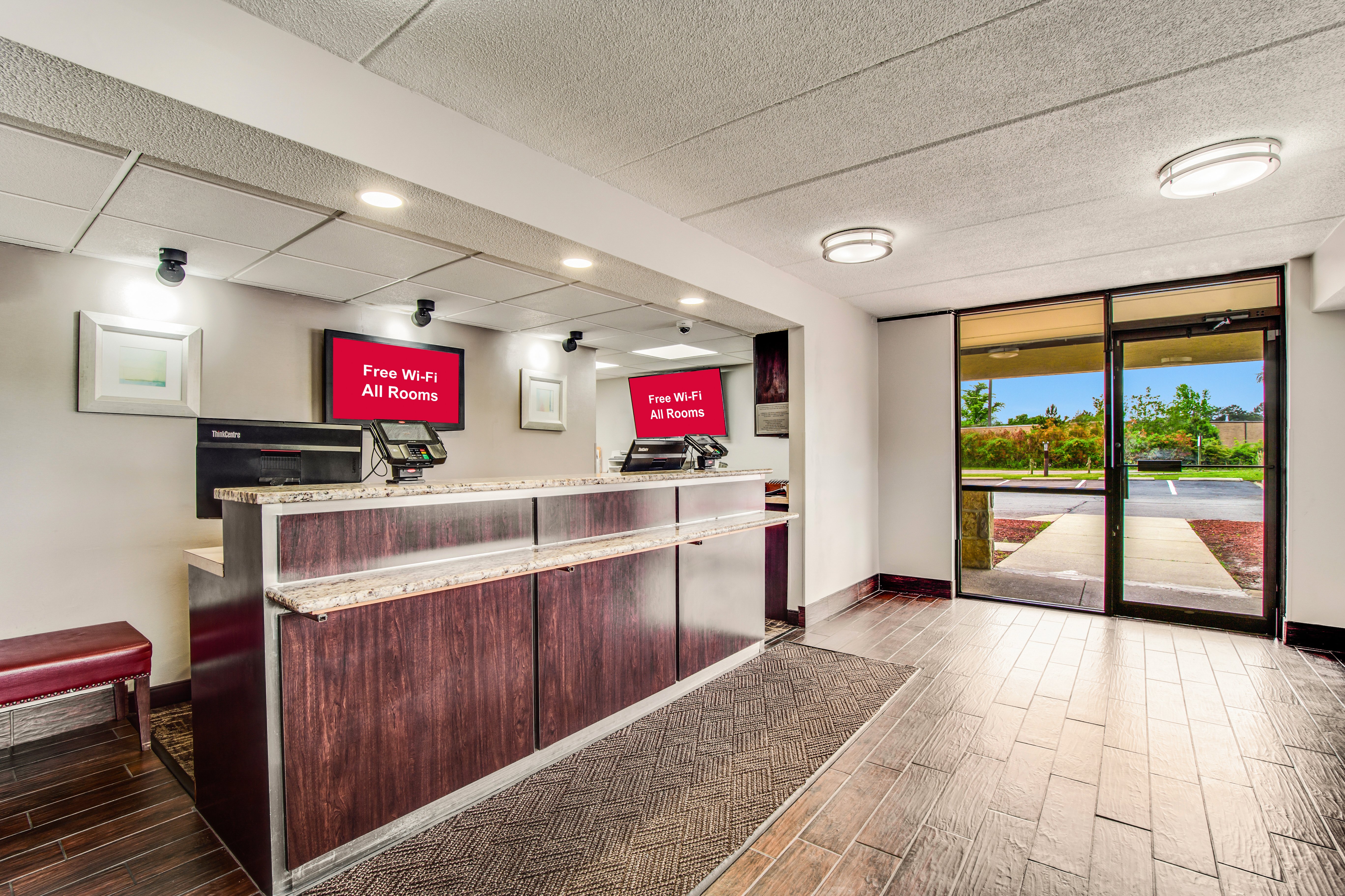 Red Roof Inn Columbia East - Ft Jackson 12/49