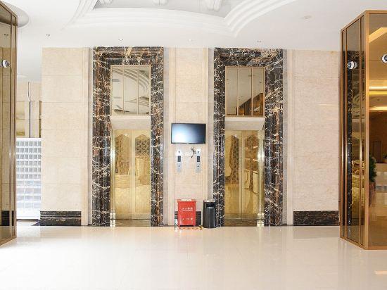 Ji Hotel (Shanghai Pudong Airport Chengnan Road) 15/44