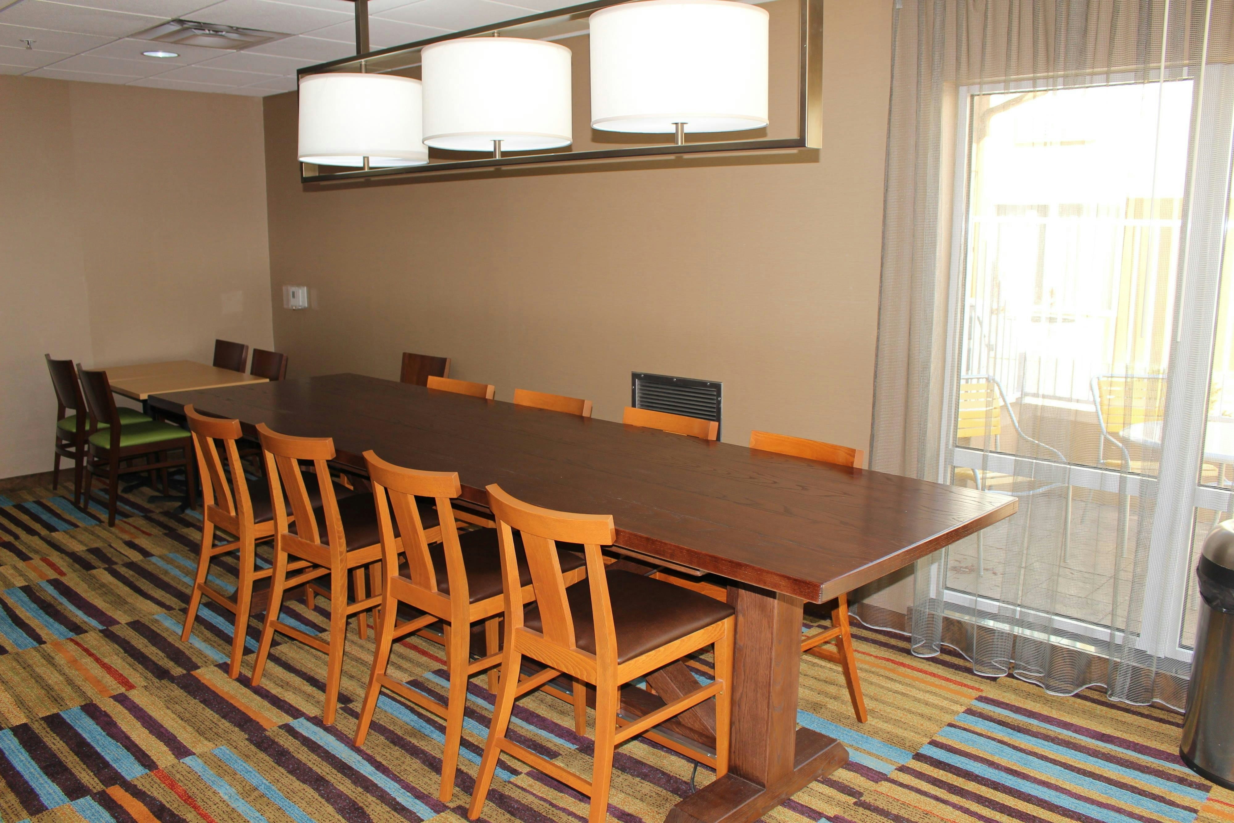 Fairfield Inn Suites Kansas City Liberty 19/40