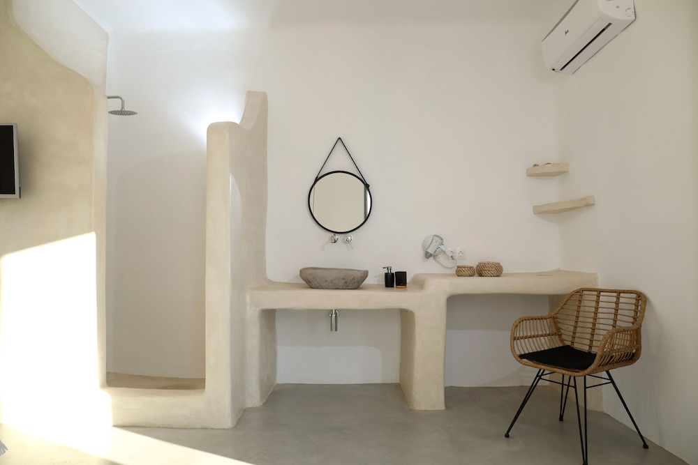 Irida Luxury Apartments 6/50