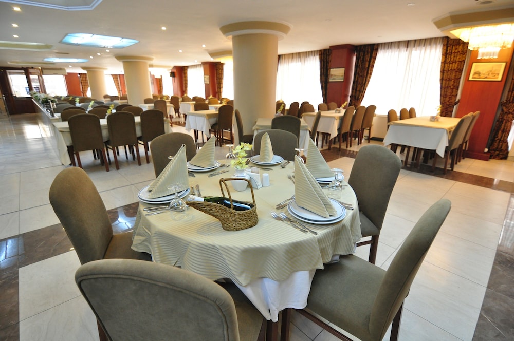 Hotel Buyuk Sahinler 30/42
