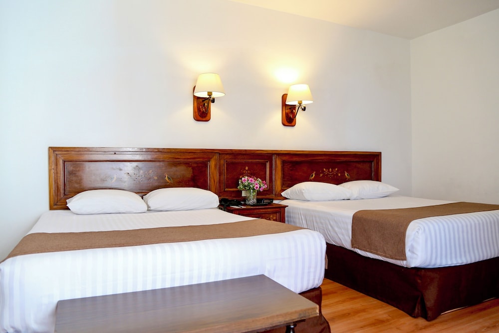 Hotel De Mendoza 16/57