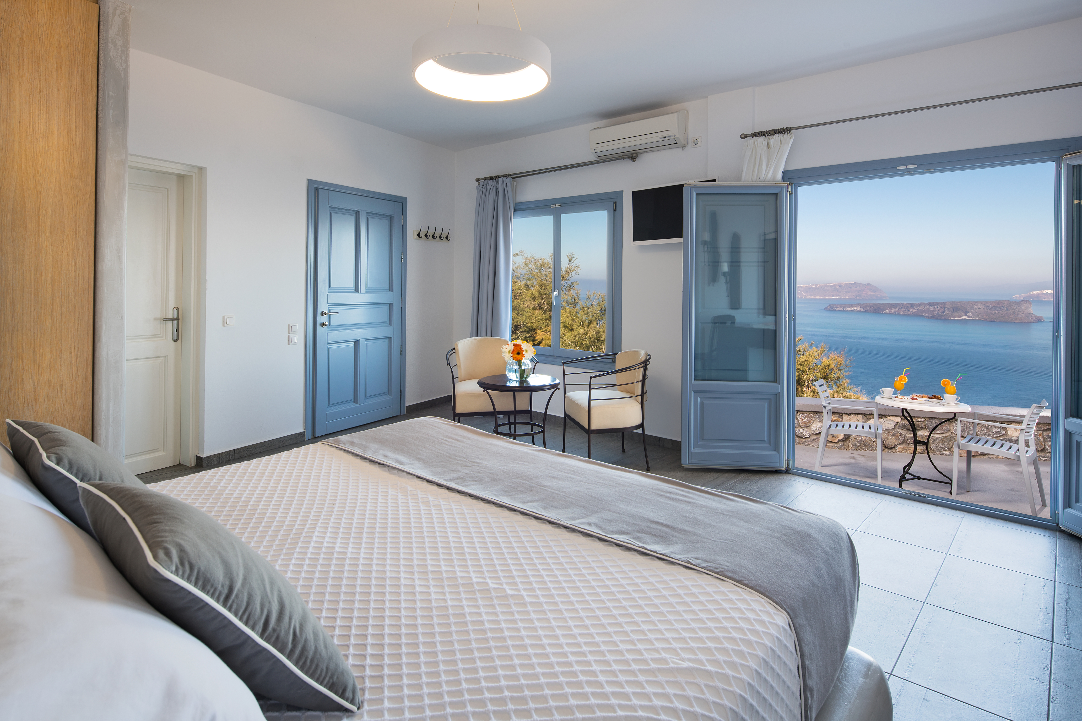 Superior, Caldera View, Jetted Tub