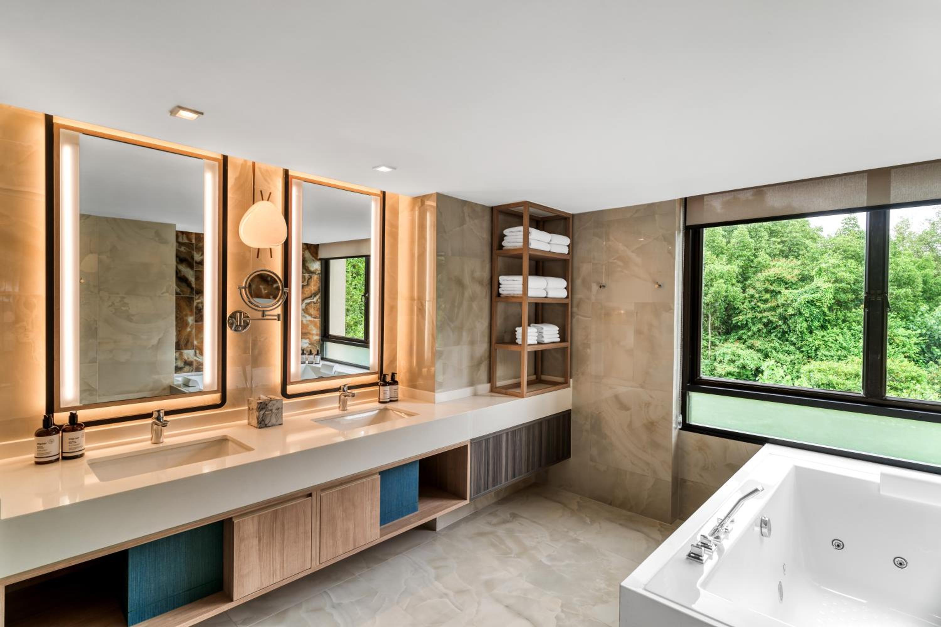 1 Bedroom, Club, Suite, Plunge Pool, Dusit Thani Krabi Beach Resort 5/6