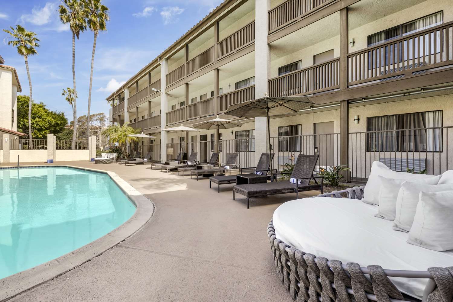 Best Western Carlsbad by the Sea 18/20