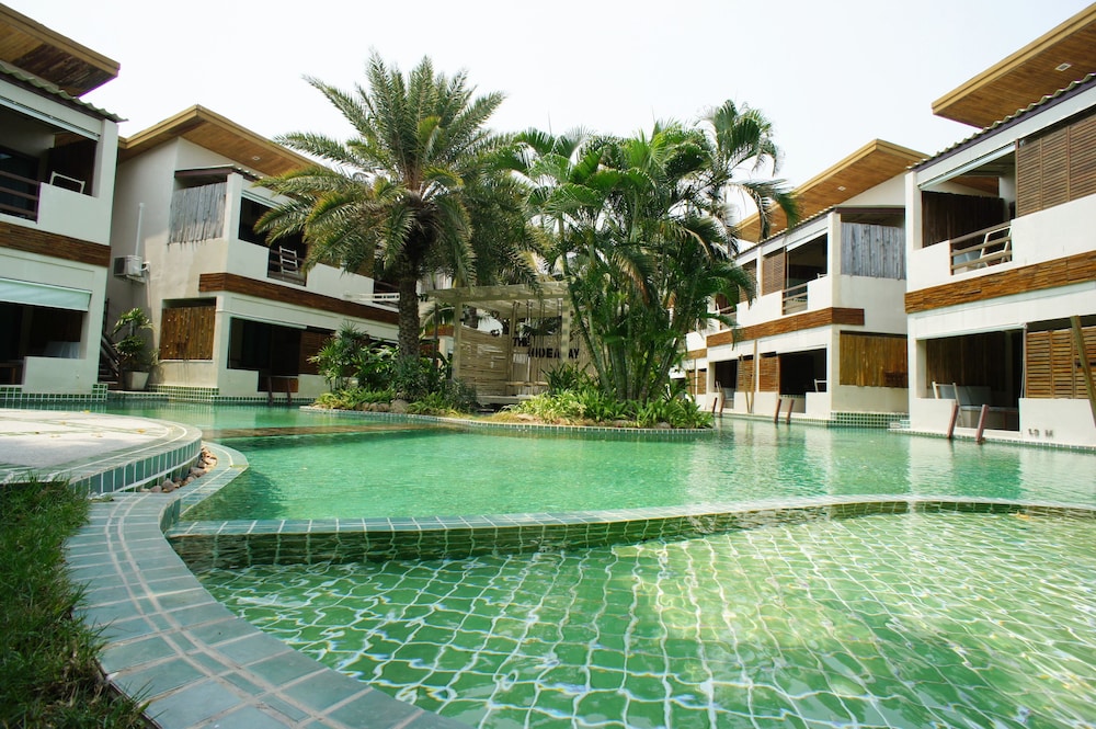 The Hideaway Resort 26/31