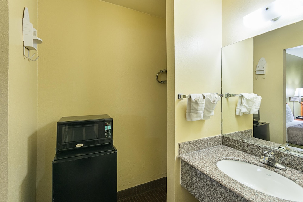 Motel6 Livingston, TX 14/53