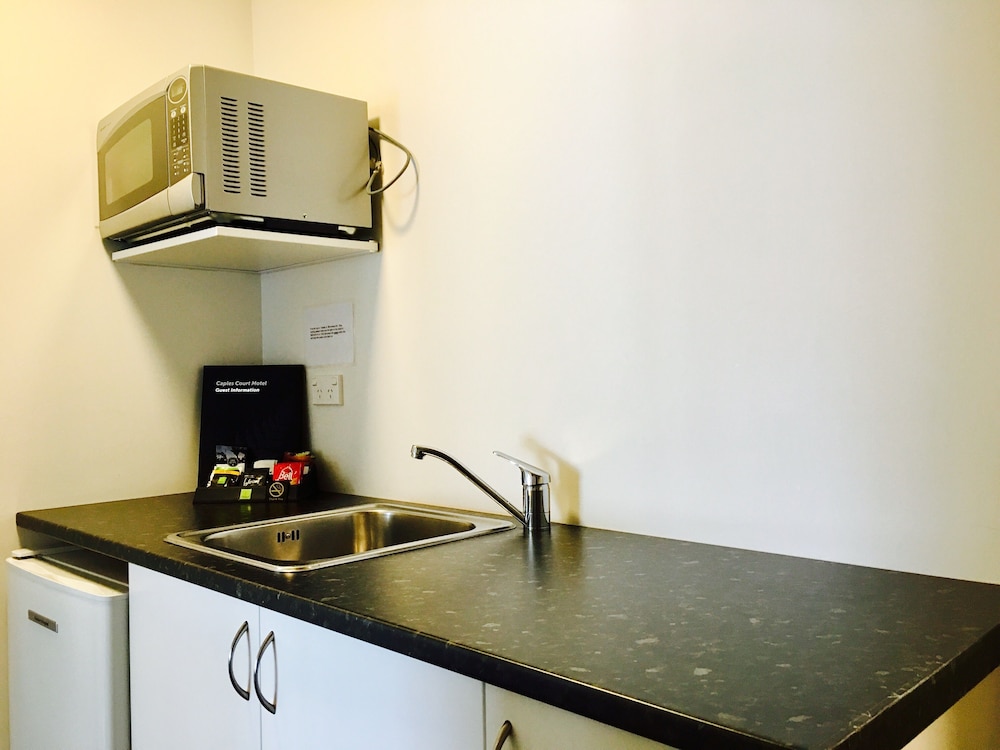 Caples Court 15/50
