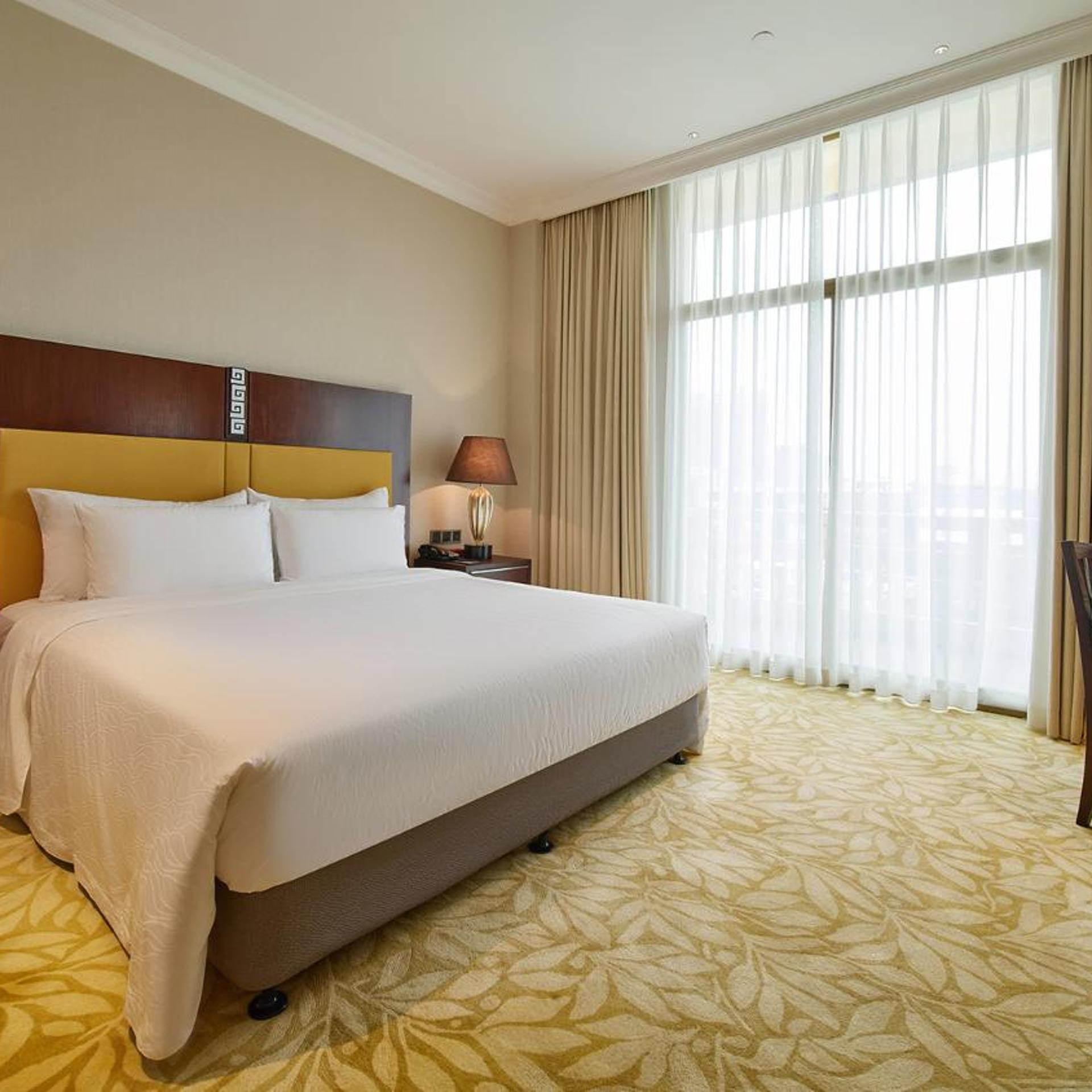 Standard, King Bed, Queen Bed