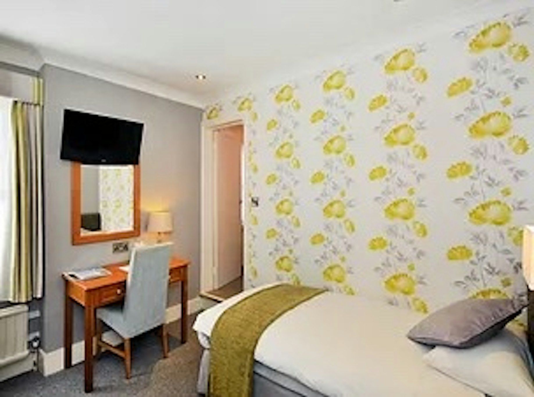 Ardington Hotel 18/23