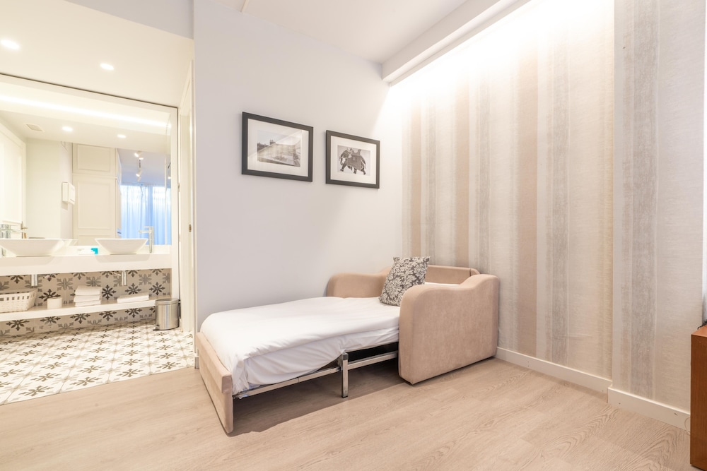 Serennia Fira Gran Via Exclusive Rooms 22/47