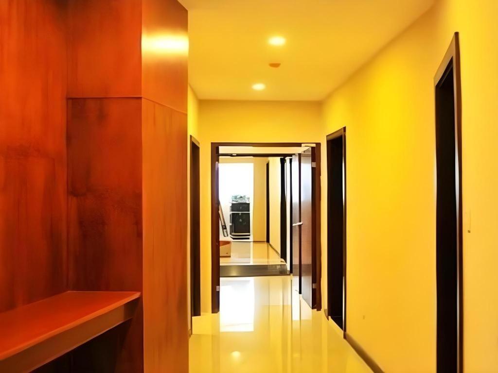 GreenTree Inn Qingdao Licang District Shuyuan Road Da Weng Plaza Express Hotel 34/50