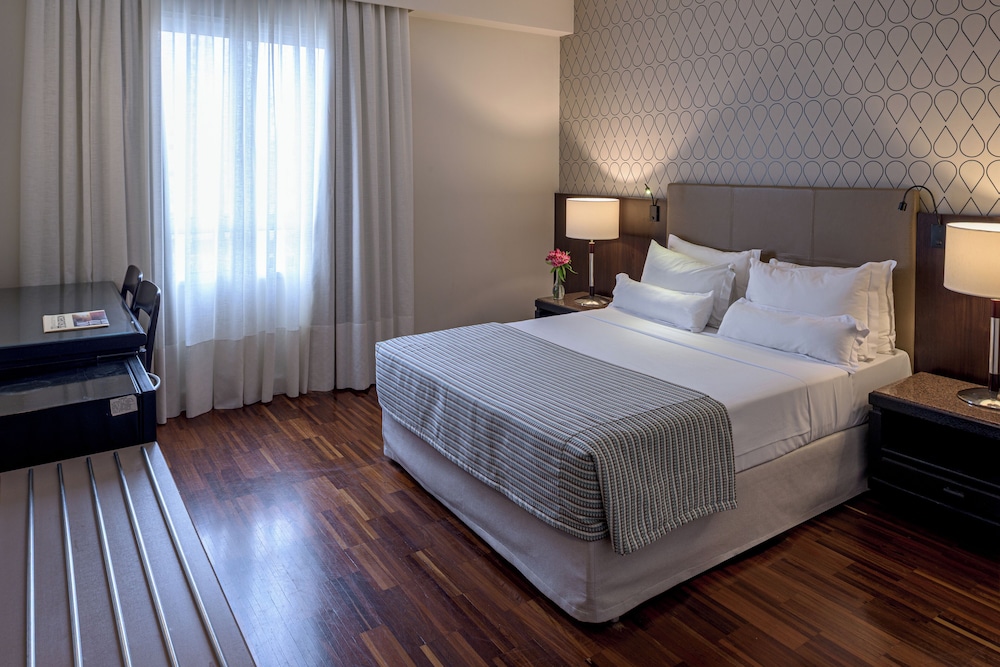 SUPERIOR, DOUBLE BED