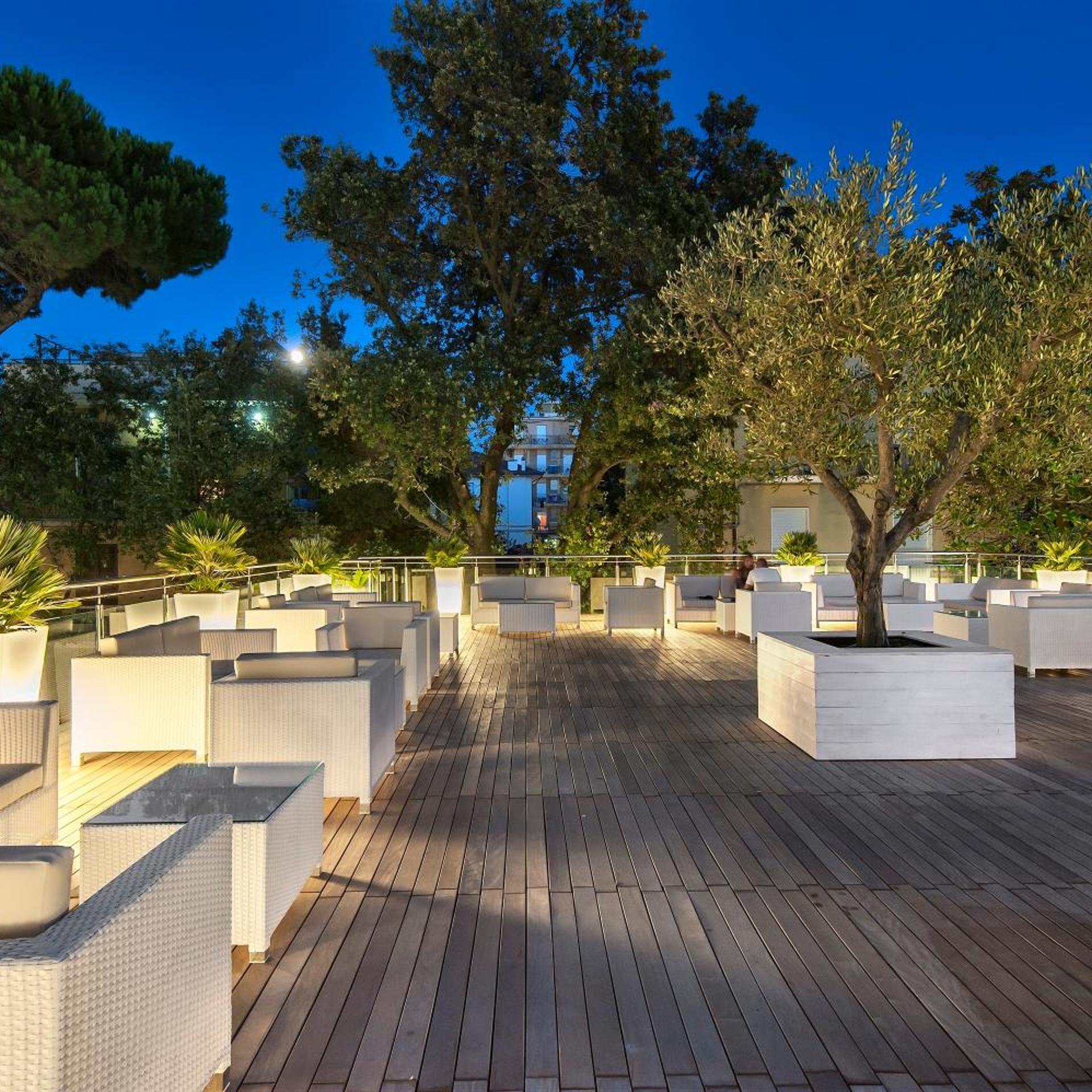 Gambrinus Tower Resort Hotel 47/53