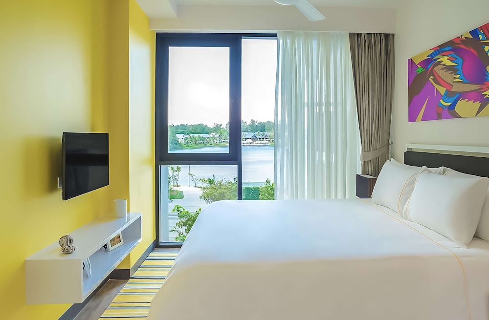 Cassia Phuket 21/92