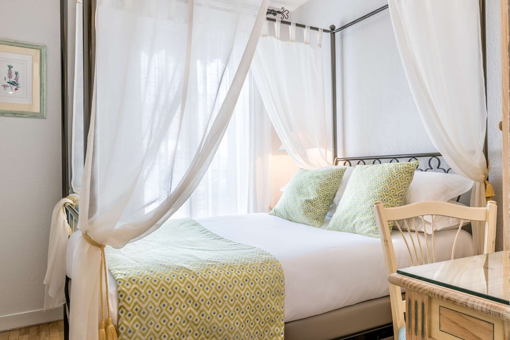 Villa Alessandra 13/50