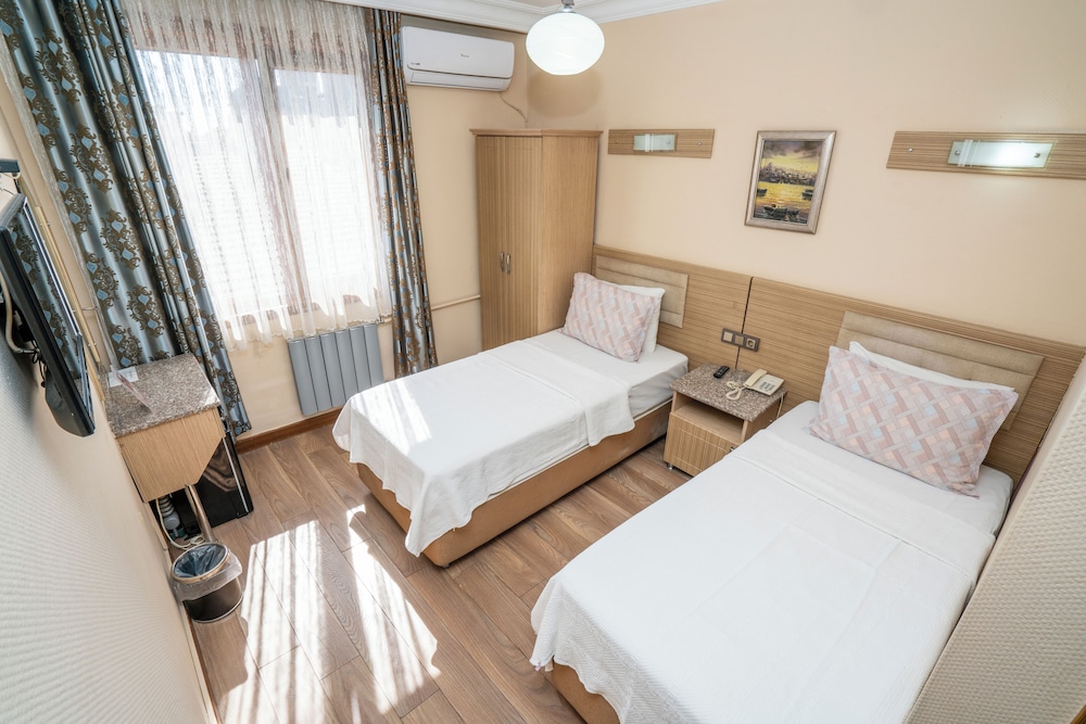 Grand Reis Otel 11/26