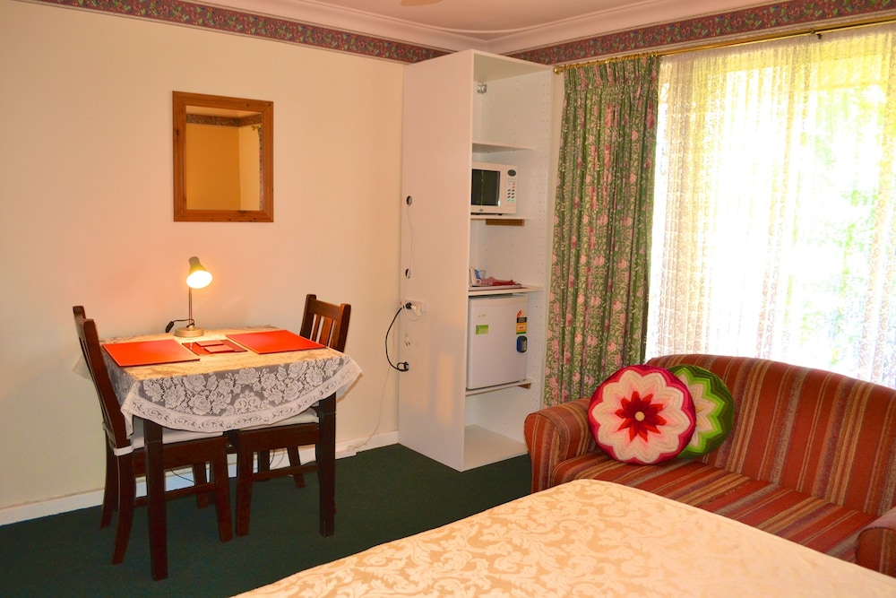 Palms Bed And Breakfast 17/29