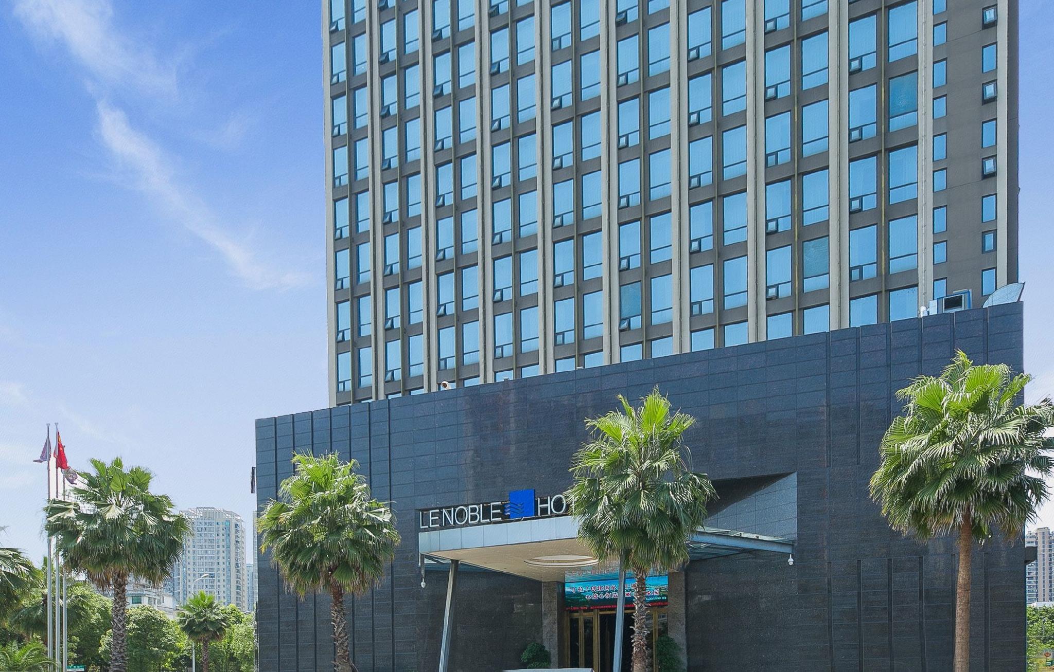 Le Noble Hotel 4/45