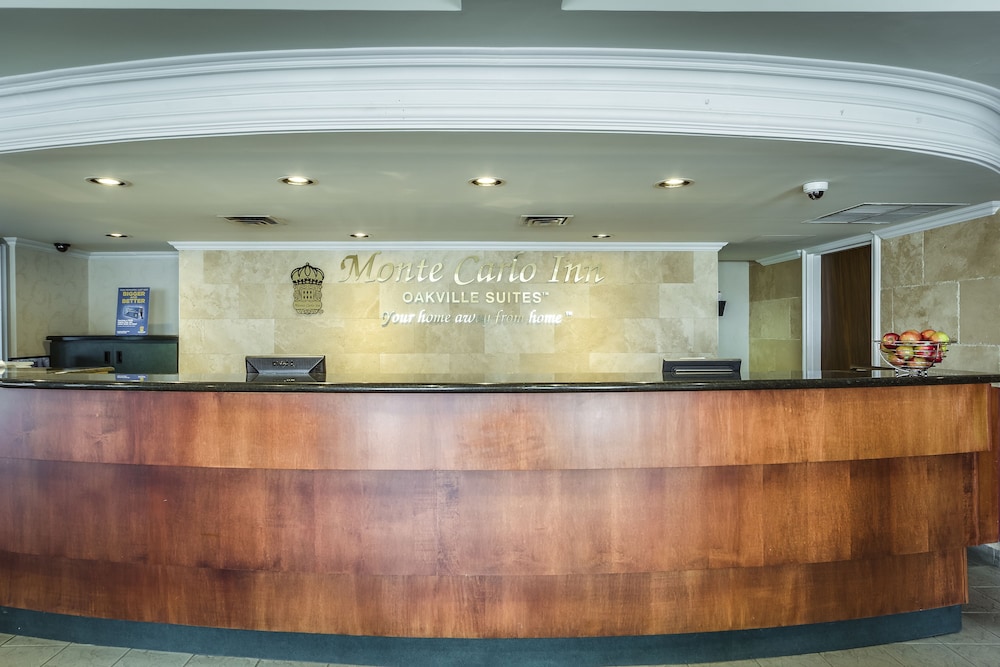 Monte Carlo Inn Oakville Suites 5/68