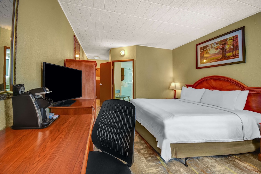 Wyndham Garden York 17/56