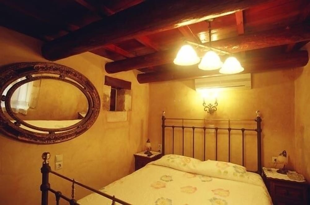 Ifigenia Luxury Suites 24/50
