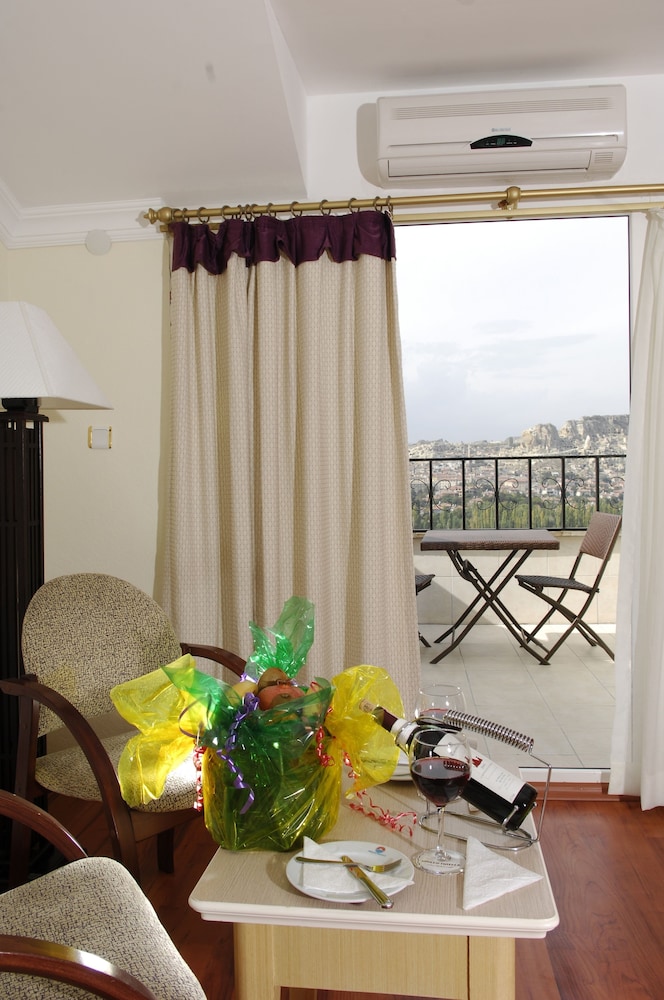 Dinler Hotels Urgup 43/68