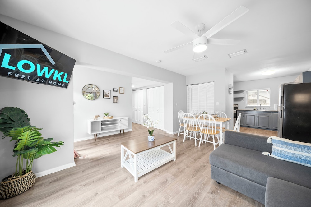 The Jasmine Apartments By Lowkl 21/47