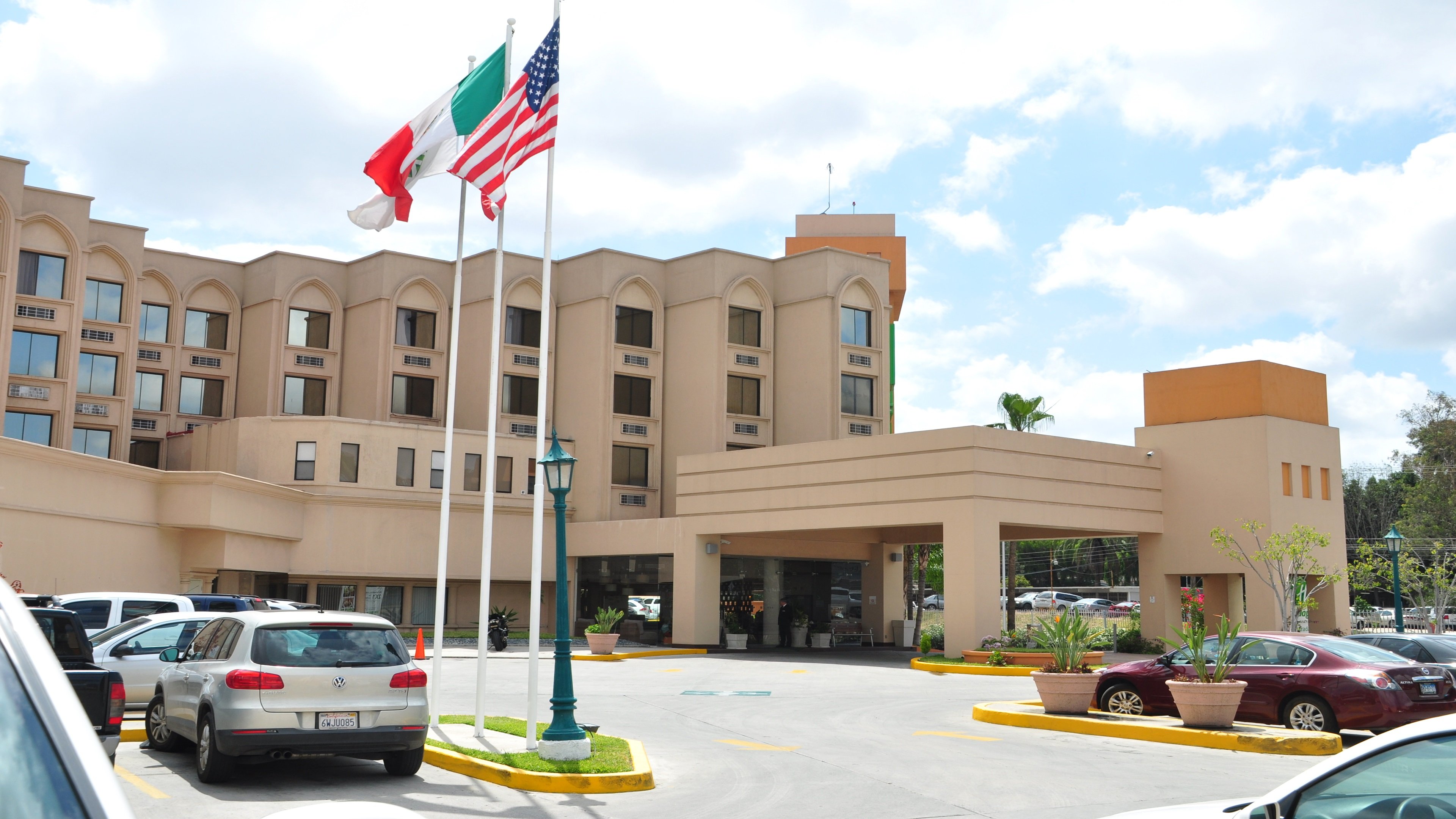 Holiday Inn Tijuana Zona Rio 67/74