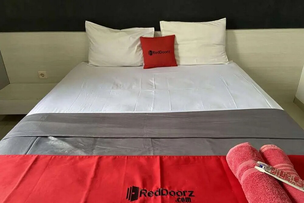 RedDoorz near RSUD Margono Purwokerto 3 27/40