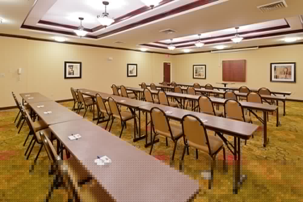 Holiday Inn Express Hotel Suites Florence Northeast 41/42