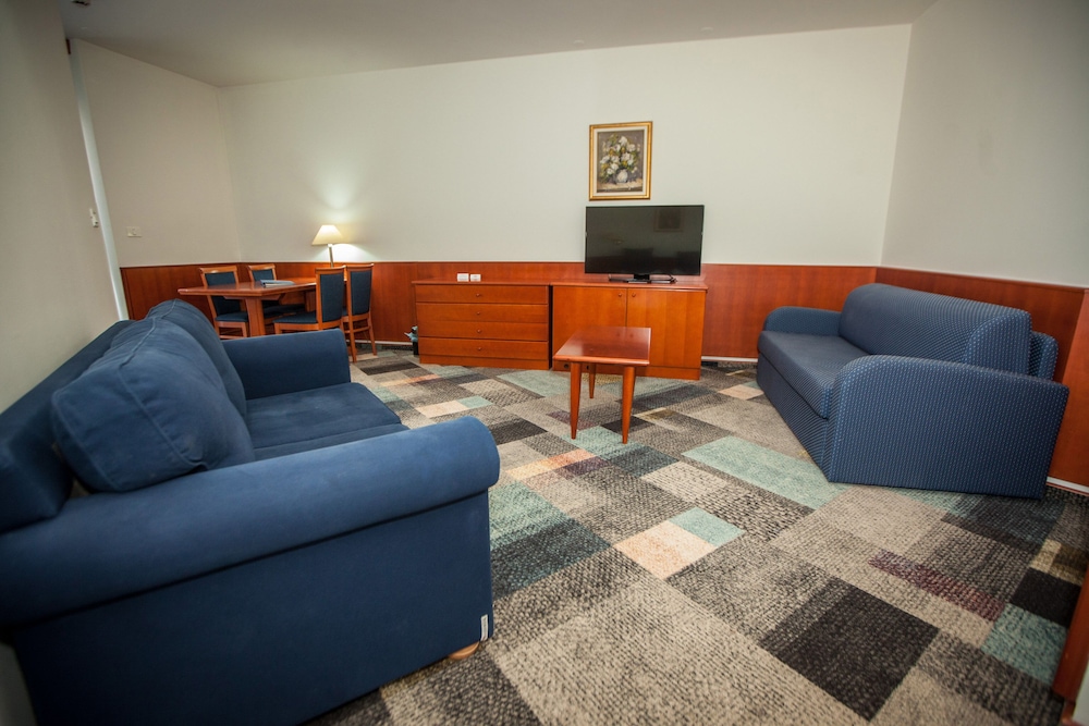 Hotel Toplice 28/50