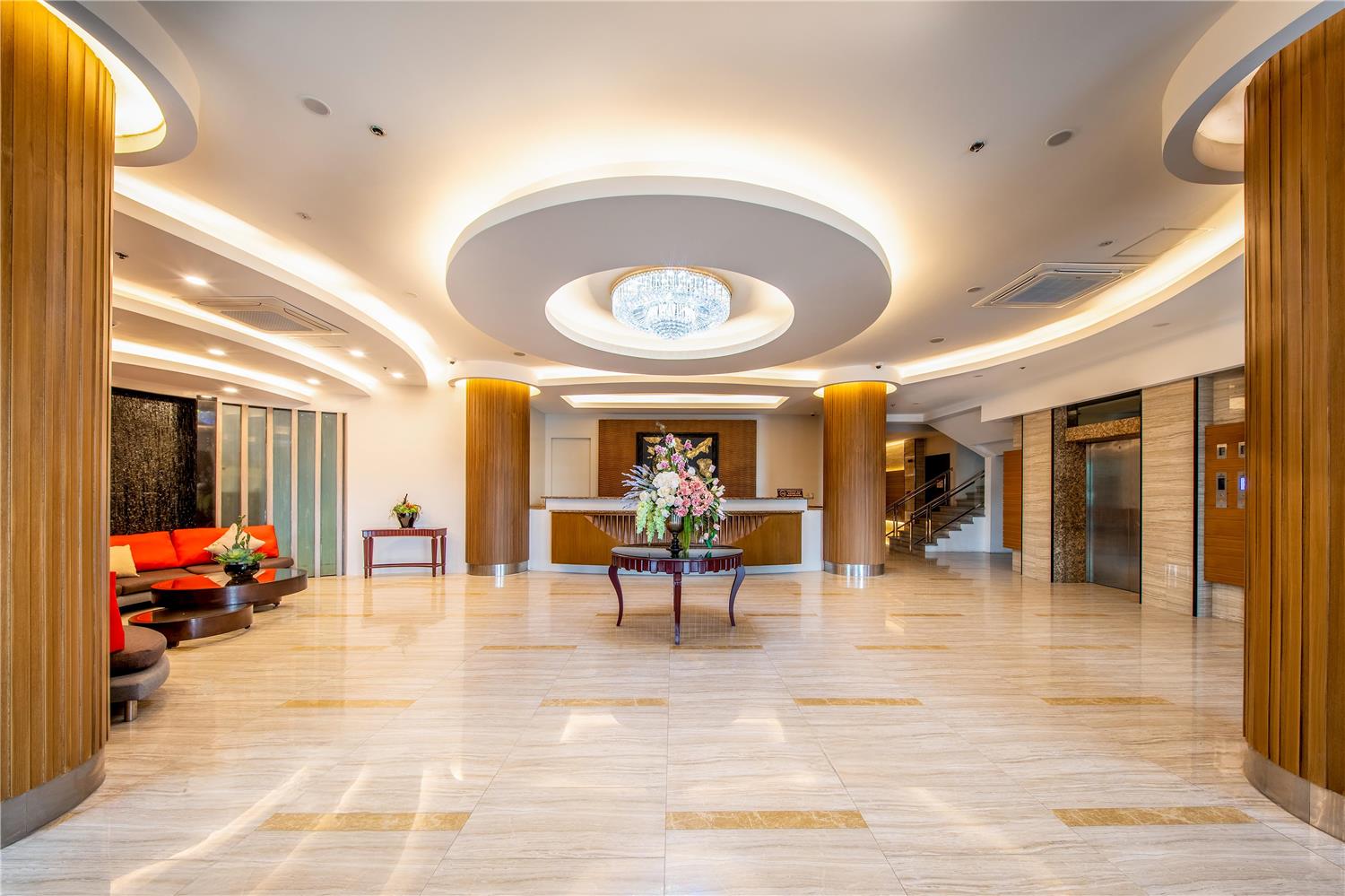 Best Western Plus Hotel Subic 55/65