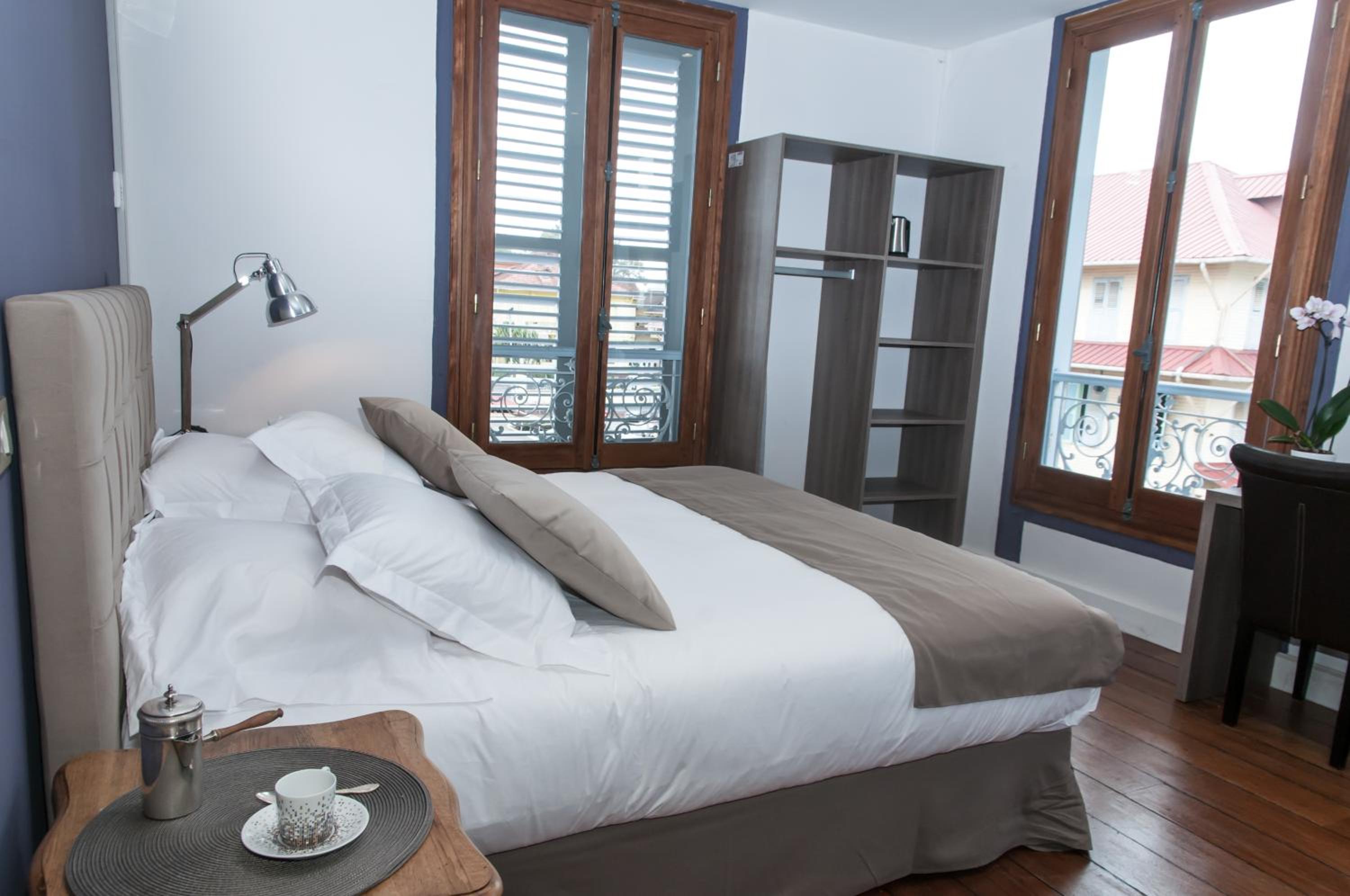 Hotel des Palmistes 12/46