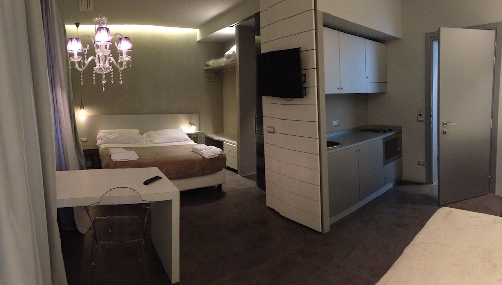 Bell Suite Hotel 34/35