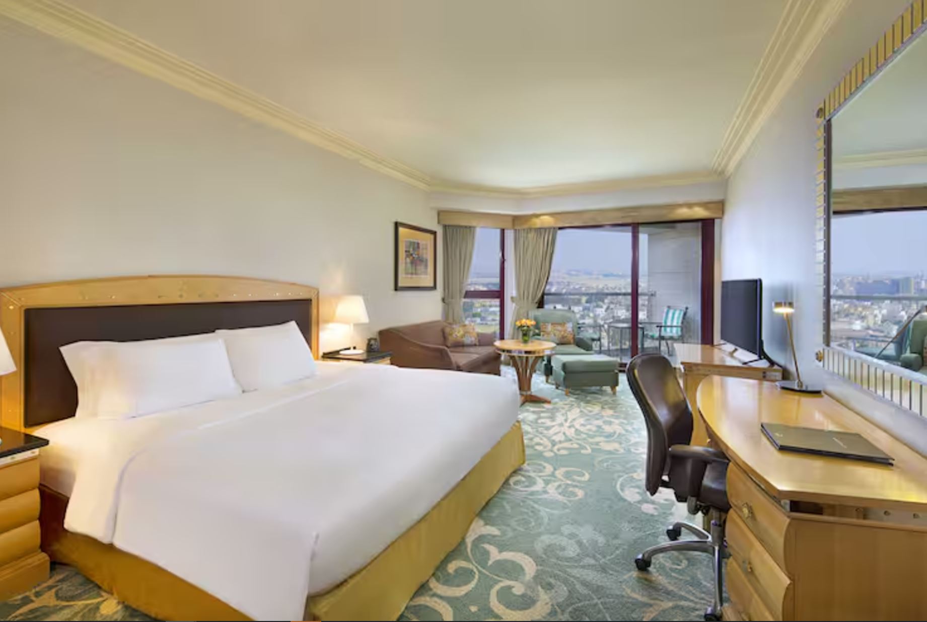 Executive, Double Bed, City View