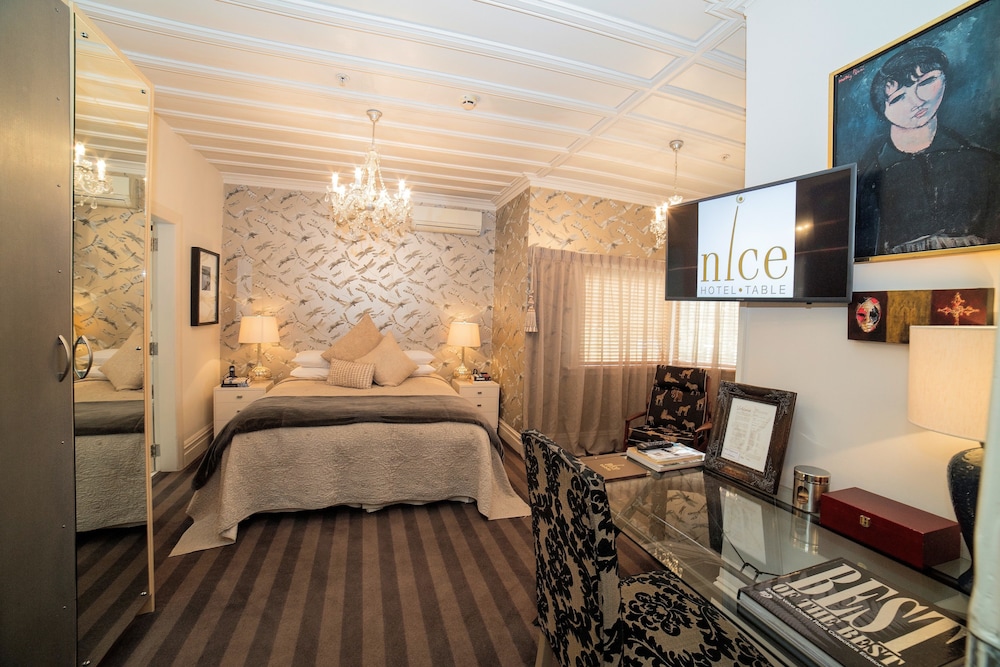 Nice Hotel 44/58