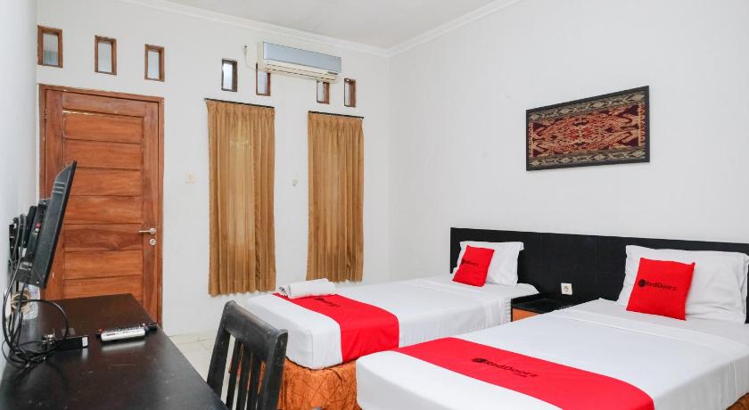 Reddoorz Plus Taman Siswa 2 33/63