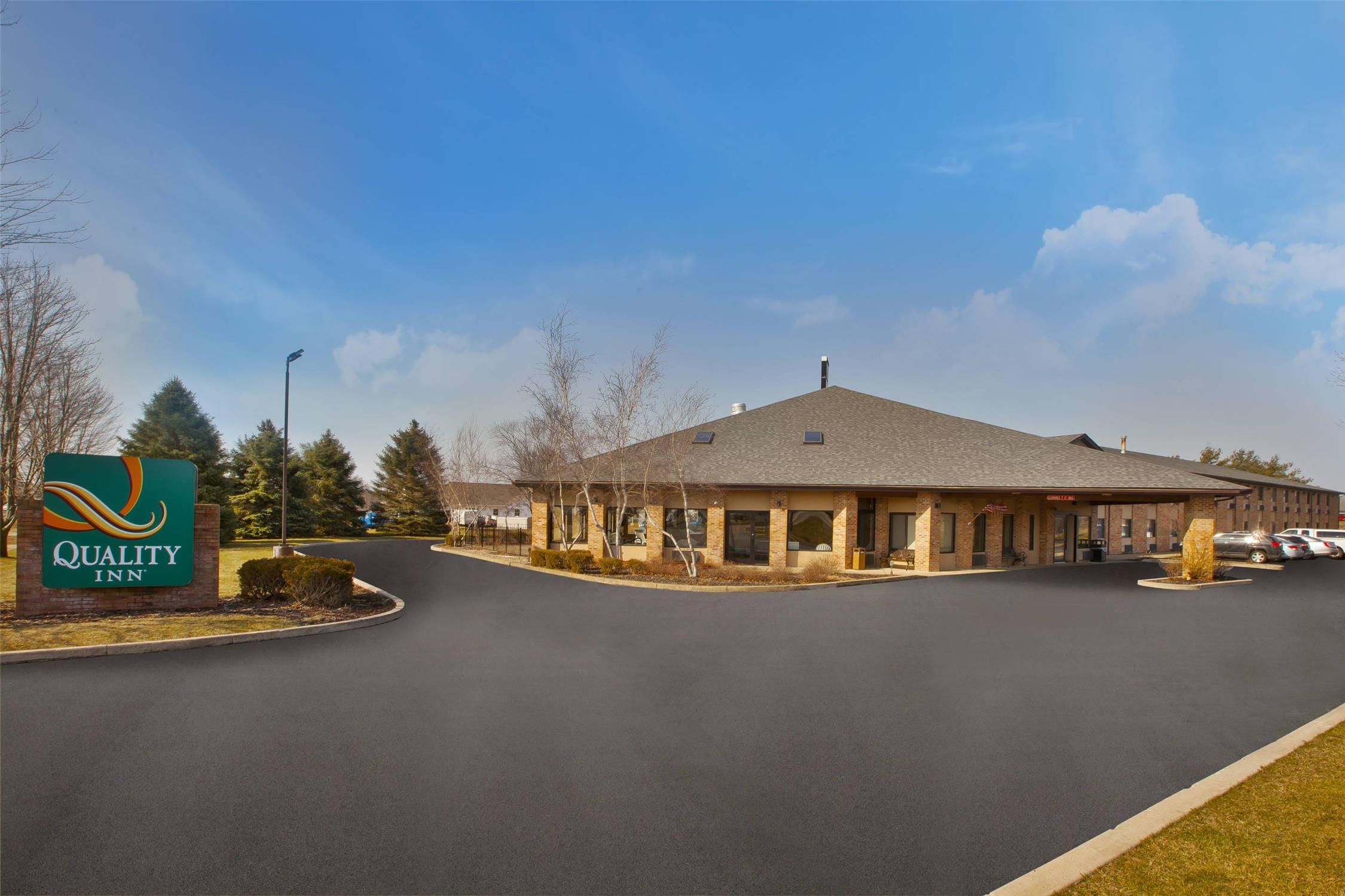 Quality Inn Marshall 2/9