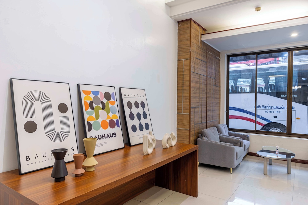 The President Hotel at Chokchai 4 16/57
