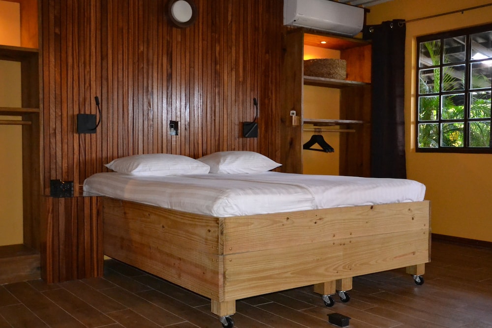 Jan Kok Lodges 15/47