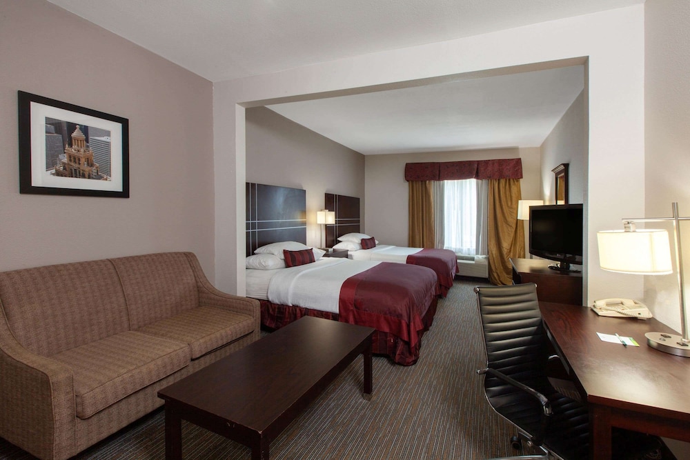 Hotel Willowbrook 13/25