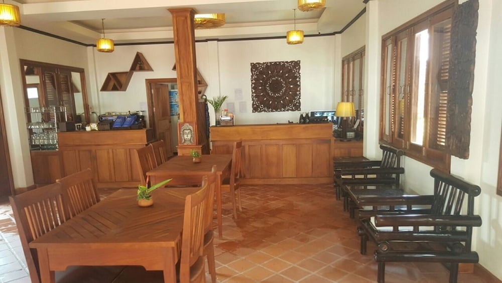Royal Peacock Boutique Hotel 8/39