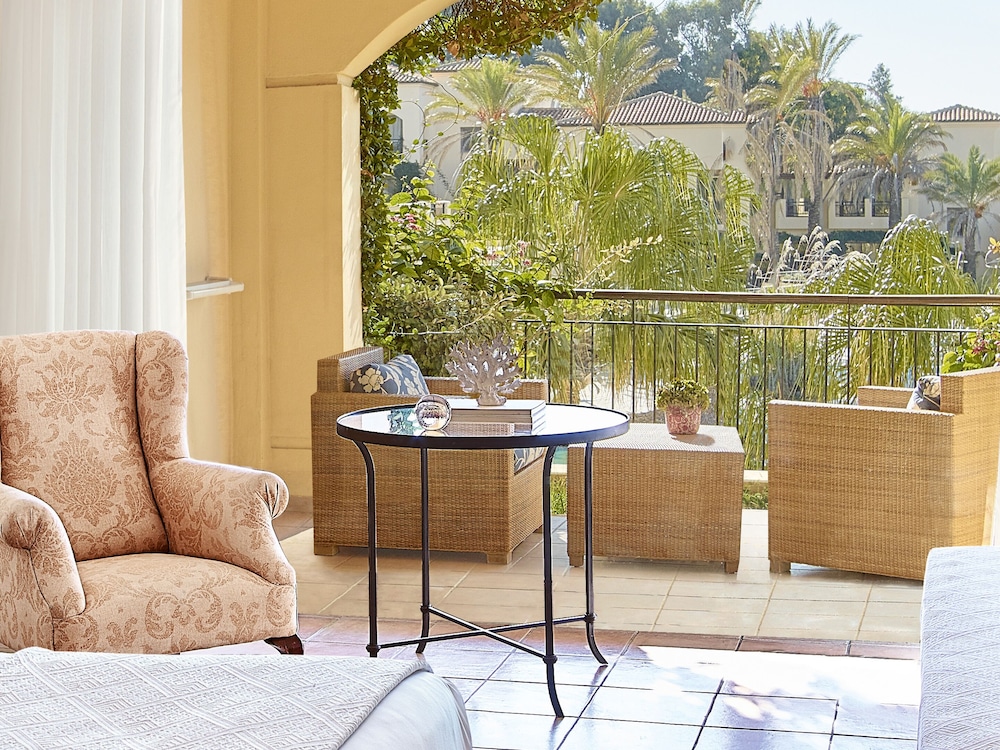 Lobby at Grecotel LUXME Oasis, ANDRAVIDA-KYLLINI