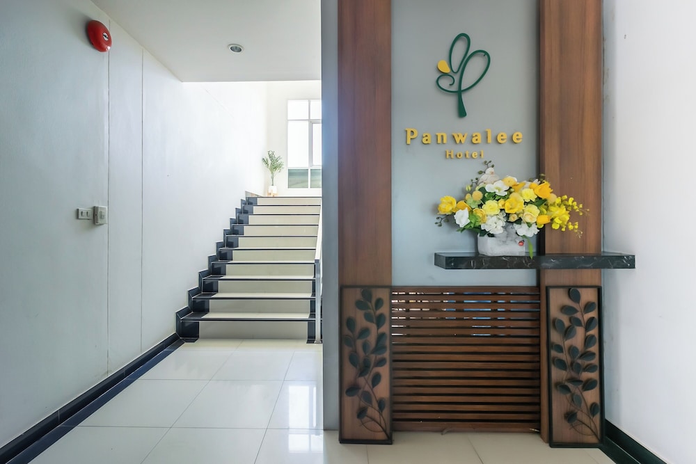 Panwalee Hotel 11/64